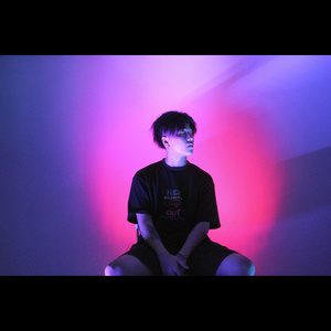 国产原创中文AV
